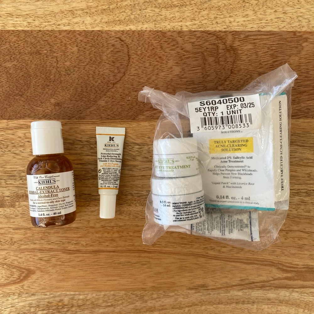 Kiehl's Cosmetic 6 Samples